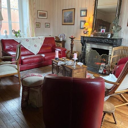 Le Bourgneuf-la-Foret Le Trianon Bed & Breakfast エクステリア 写真